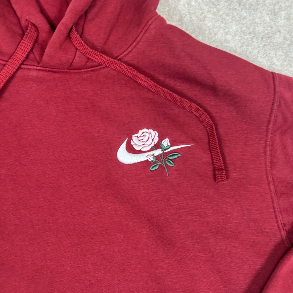 Nike Hoodie Mens Small Burgundy Rose Swoosh Embroidered Fleece Pullover 1036 - Picture 2 of 8